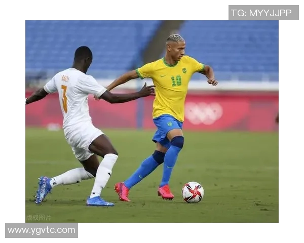巴西与科特迪瓦激战正酣卡卡领衔球队力争胜利