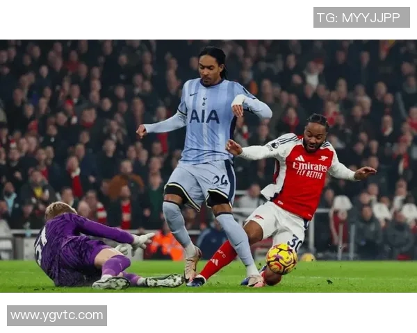 巴萨与热刺对决精彩回顾及比赛分析全景呈现