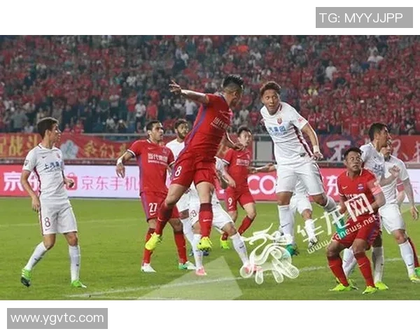 力帆与上港精彩对决回放分析揭示比赛关键时刻与战术布局 力帆与上港精彩对决回放分析揭示比赛关键时刻与战术布局