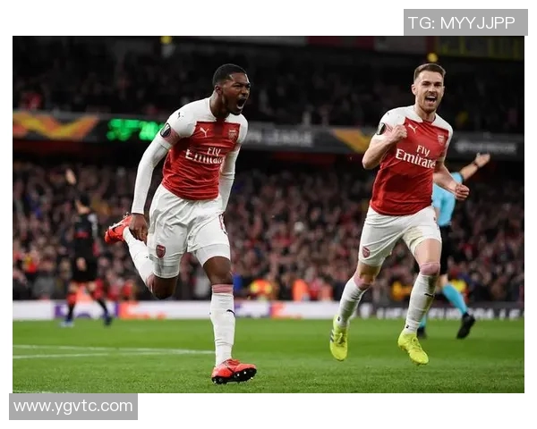 2014年拜仁慕尼黑与阿森纳经典对决回顾与分析