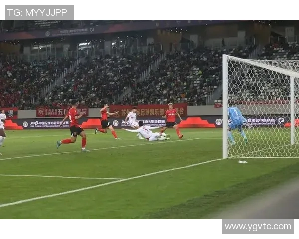 中甲联赛精彩对决新疆队迎战南通队全力争胜