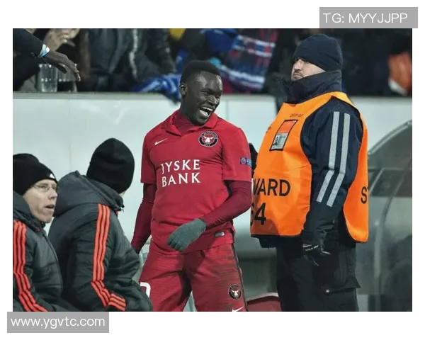 欧冠门票系统瘫痪数万球迷苦等12小时争抢梦寐以求的入场券