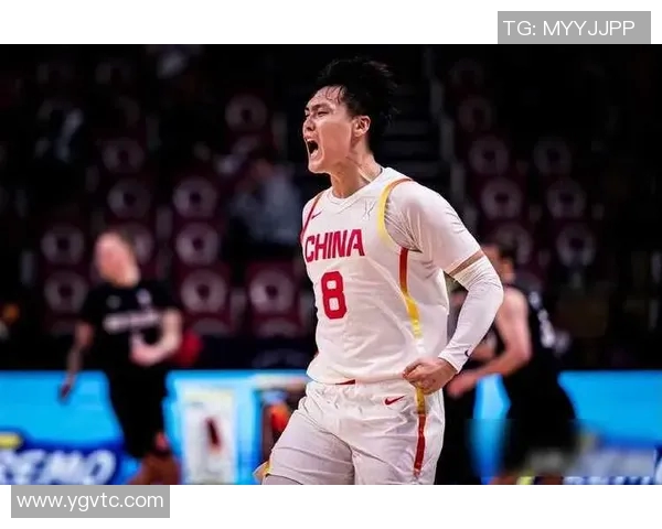 赵睿引领中国男篮新篇章展现年轻力量与团队精神的完美结合