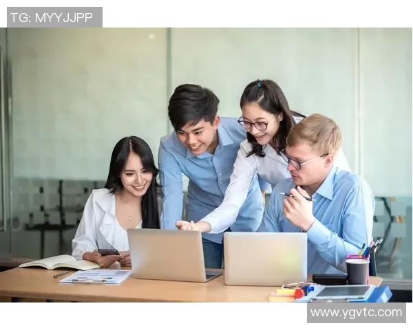 深圳排球队阵地战解析：战术创新与团队协作的完美结合